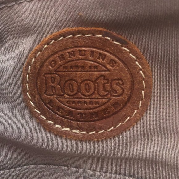 Genuine Leather Roots Messenger Bag - Picture 5 of 9